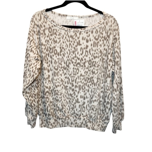 Lush Print Knit Top Taupe Animal Leopard Pullover with Pockets Small NWT New - Picture 2 of 6